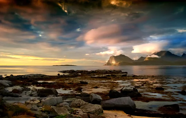 Sea, the sky, clouds, mountains, stones