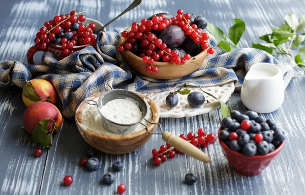 Picture berries, still life, plum, blueberries, flour, nectarines, red currant