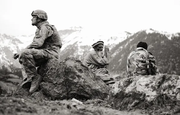 Soldiers, the old man, American, Afghanistan