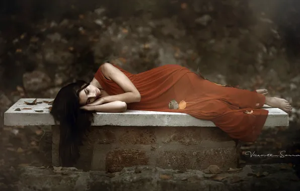 Picture girl, bench, Maria