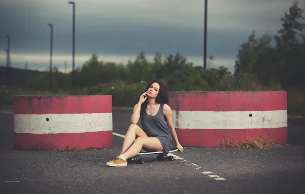Girl, Look, Mike, Girl, Hair, Brunette, Beautiful, Skateboard