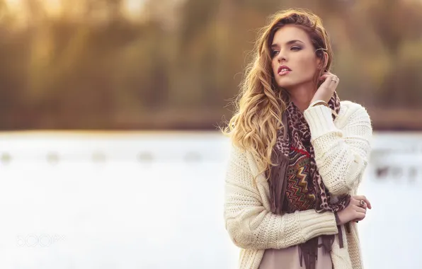 Picture the beauty, sweater, bokeh, Laura, Natural light only