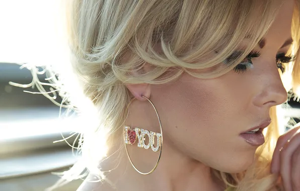 Model, earrings, Lindsay Marie