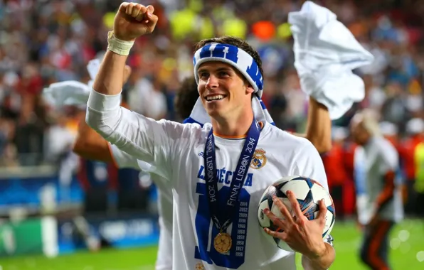 Joy, the ball, medal, champion, Gareth Bale, champion, winner, Gareth Bale