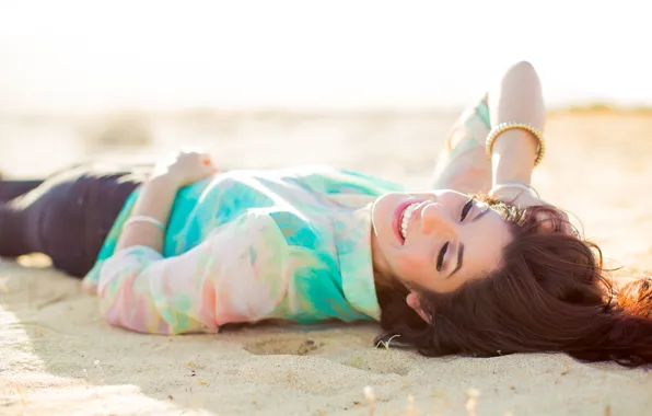 Sand, smile, Girl, brunette, lies, Eva, Eva