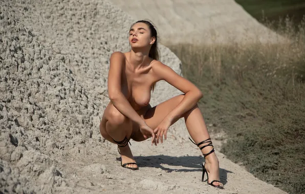Chest, pose, naked, legs, sitting, naked, Anneth