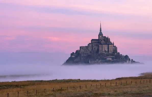 Picture clouds, sunset, fog, castle, France, the air, glow, fortress