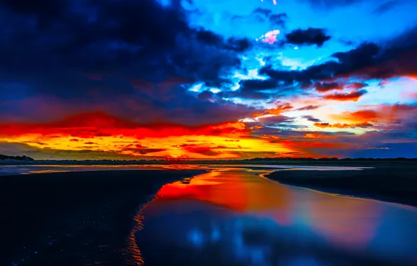 Picture sea, the sky, clouds, sunset, shore, tide, glow
