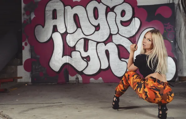 Look, pose, wall, graffiti, model, portrait, makeup, Mike