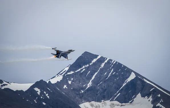 Picture mountain, fighter, flight, F-16, Fighting Falcon, "Fighting Falcon"