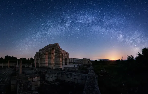 Stars, devastation, The Milky Way, Bulgaria, secrets, Pliska, The Great Basilica, moonrise