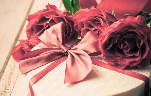 Gift, romance, roses, love, rose, heart, romantic, Valentine's Day
