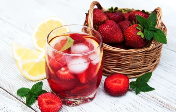 Ice, glass, berries, lemon, strawberry, drink, basket, lemonade