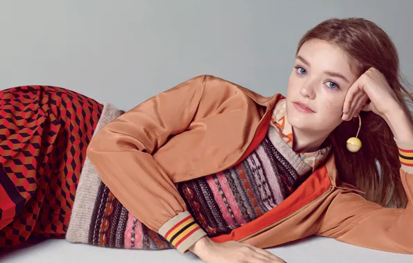 Picture look, lies, girl, sweater, jacket, Willow Hand
