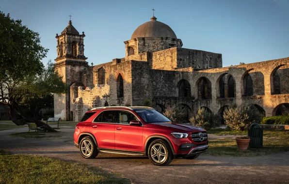 Auto, red, Mercedes-Benz, Church, 450, 4MATIC, GLE