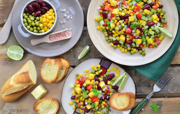 Polka dot, corn, lime, pepper, vegetables, baguette, salad, salt