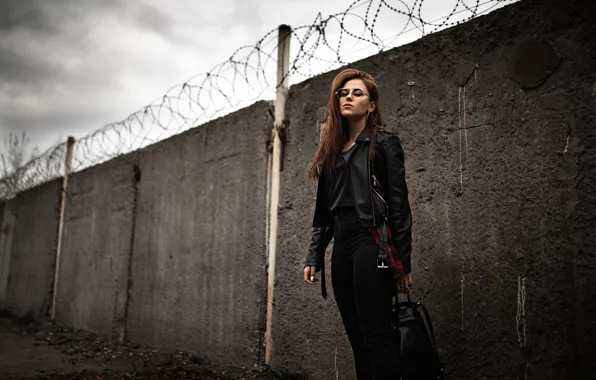 Picture look, wall, model, the fence, jeans, makeup, glasses, jacket