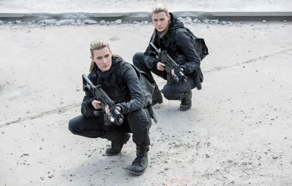 Picture The hunger games:mockingjay, in the film, The Hunger Games:Mockingjay - Part-2, Kim Ormiston, Misty Ormiston