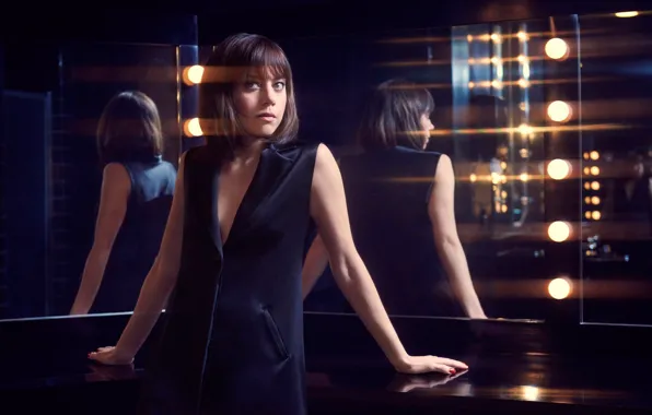 Pose, reflection, makeup, dress, actress, hairstyle, brown hair, mirror