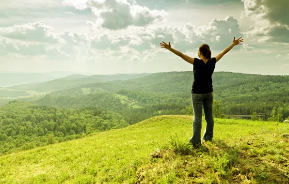 Picture the sky, grass, landscape, mountains, nature, woman, height, hands