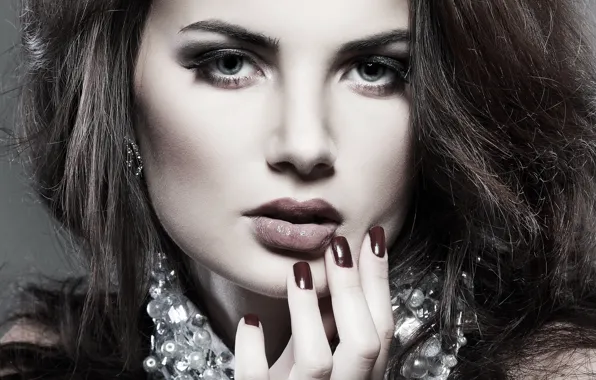 Look, girl, decoration, face, hand, earrings, lips, manicure