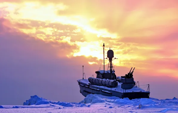 Picture The SKY, FROST, CLOUDS, WEAPONS, SNOW, SUNSET, TRUNKS, The SHIP