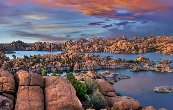 Rocks, AZ, USA, Granite Dells, lake Watson