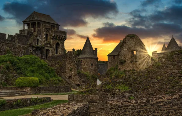 Picture France, Brittany, Ferns Castel