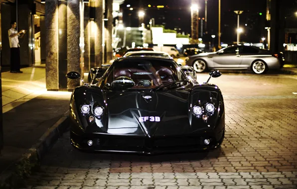 Picture night, the city, Pagani, supercar, Zonda, the front, luxury