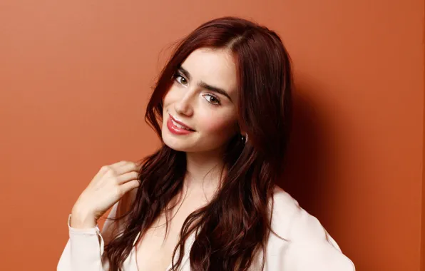 Smile, actress, Lily Collins