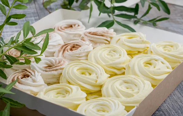 Leaves, the sweetness, marshmallows