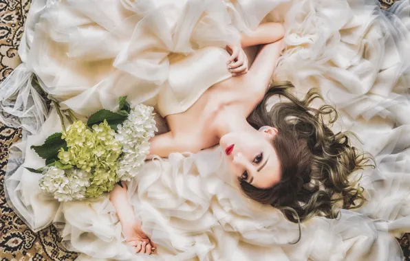 Wallpaper dress, face, model, bouquet, girl, lies, look