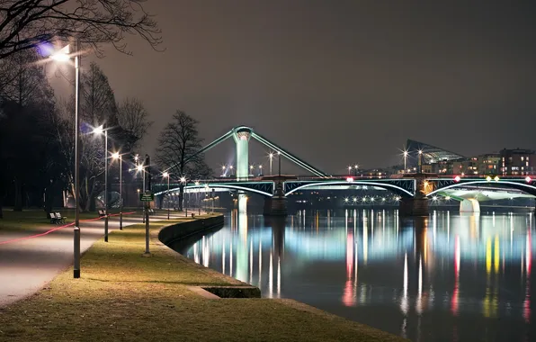 Picture light, night, the city, river