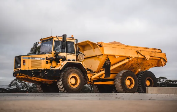 Volvo, Truck, Sand, Tipper, Transport, Zac Edmonds