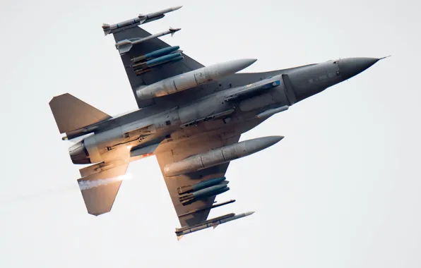 Picture weapons, the plane, F-16