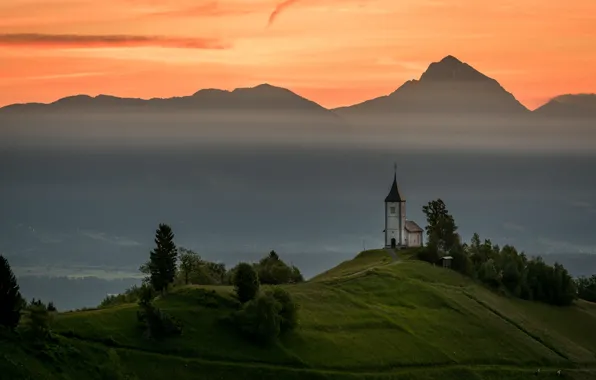 Picture sunset, mountains, Church, Slovenia, Kranj, Kranj, Jamnik, Jelovica Plateau