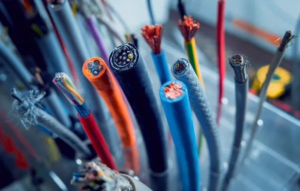 Picture cables, copper, connectors