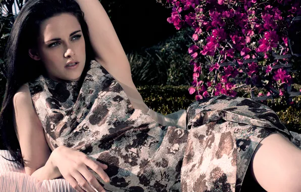 Summer, the sun, flowers, garden, dress, actress, brunette, hairstyle
