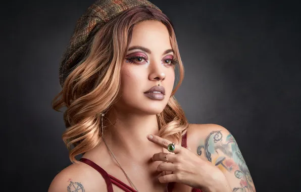 Model, makeup, piercing, tattoo, takes