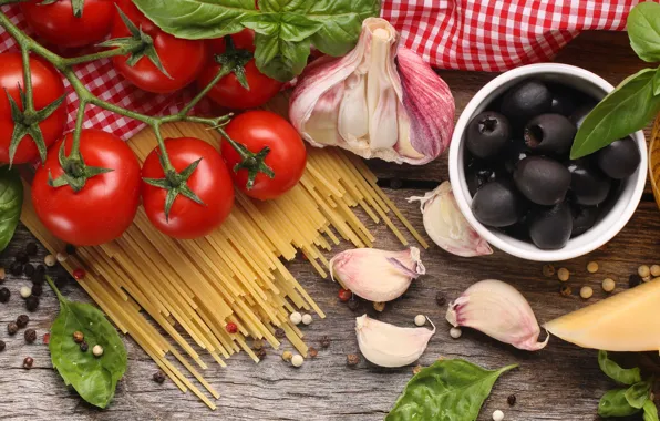 Oil, cheese, pepper, tomatoes, spaghetti, olives, garlic, Basil