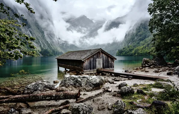 Picture mountains, lake, elling