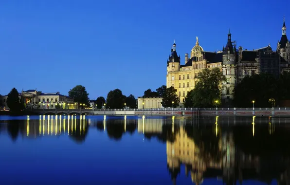 Picture bridge, reflection, river, castle, the evening, Germany, Schwerin castle