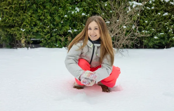 Long hair, snow, model, brunette, gorgeous, posing, beautiful face, outdoors