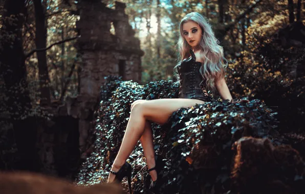Forest, pose, feet, model, makeup, the ruins, corset, Loba