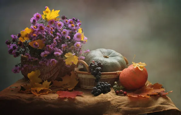 Picture autumn, leaves, flowers, bouquet, grapes, pumpkin, still life