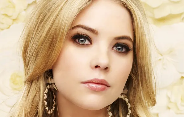 Look, face, earrings, blonde, Ashley Victoria Benson