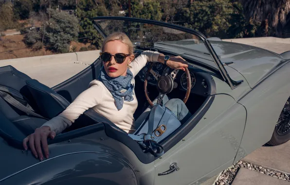 Picture actress, glasses, blonde, convertible, car, Kate Bosworth