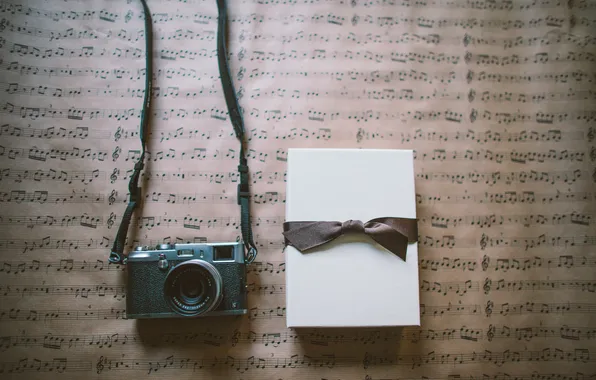 Picture gift, the camera, tape