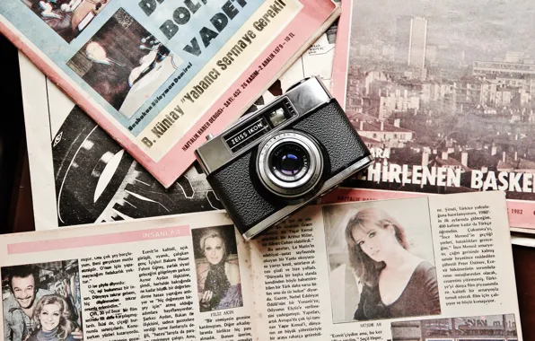 Background, camera, Newspapers