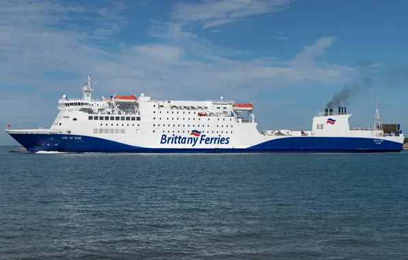 Picture ferry, Brittany Ferries, MV Baie de Seine